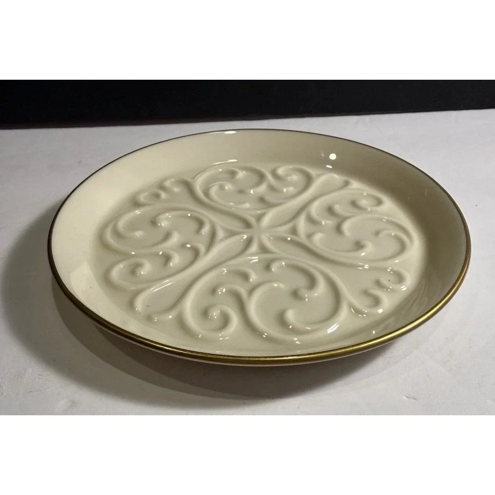Lenox classic scroll